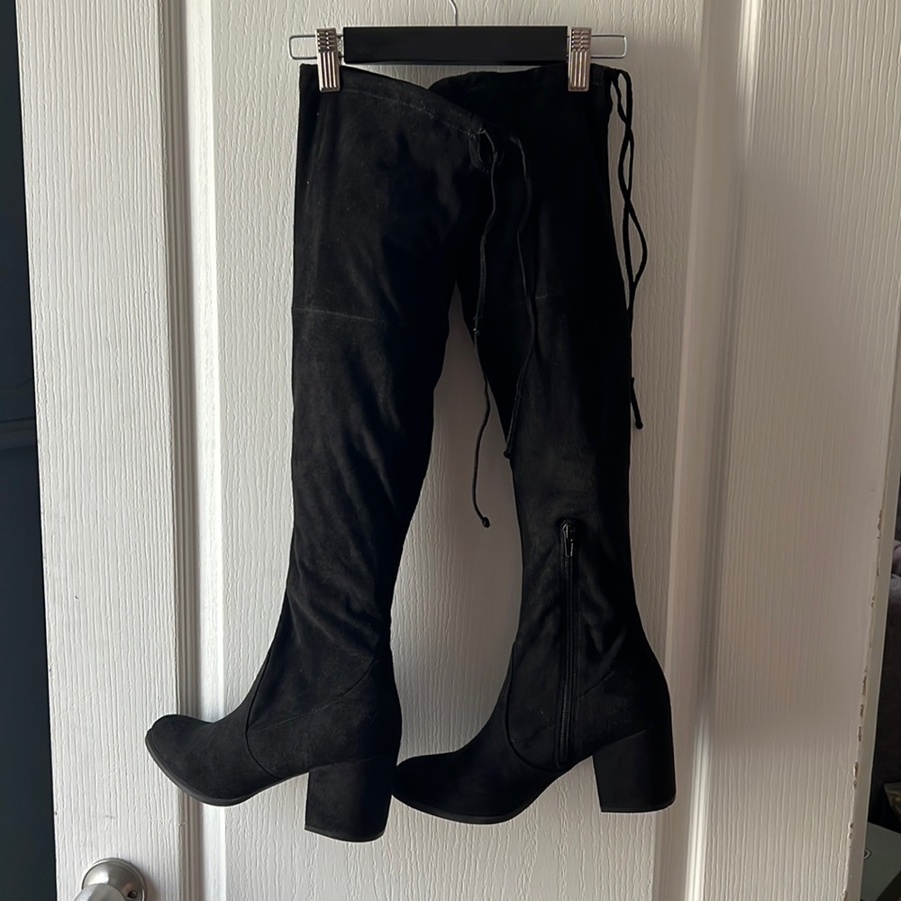 Unisa - Suede Knee High Adjustable Black Boots - Size 9